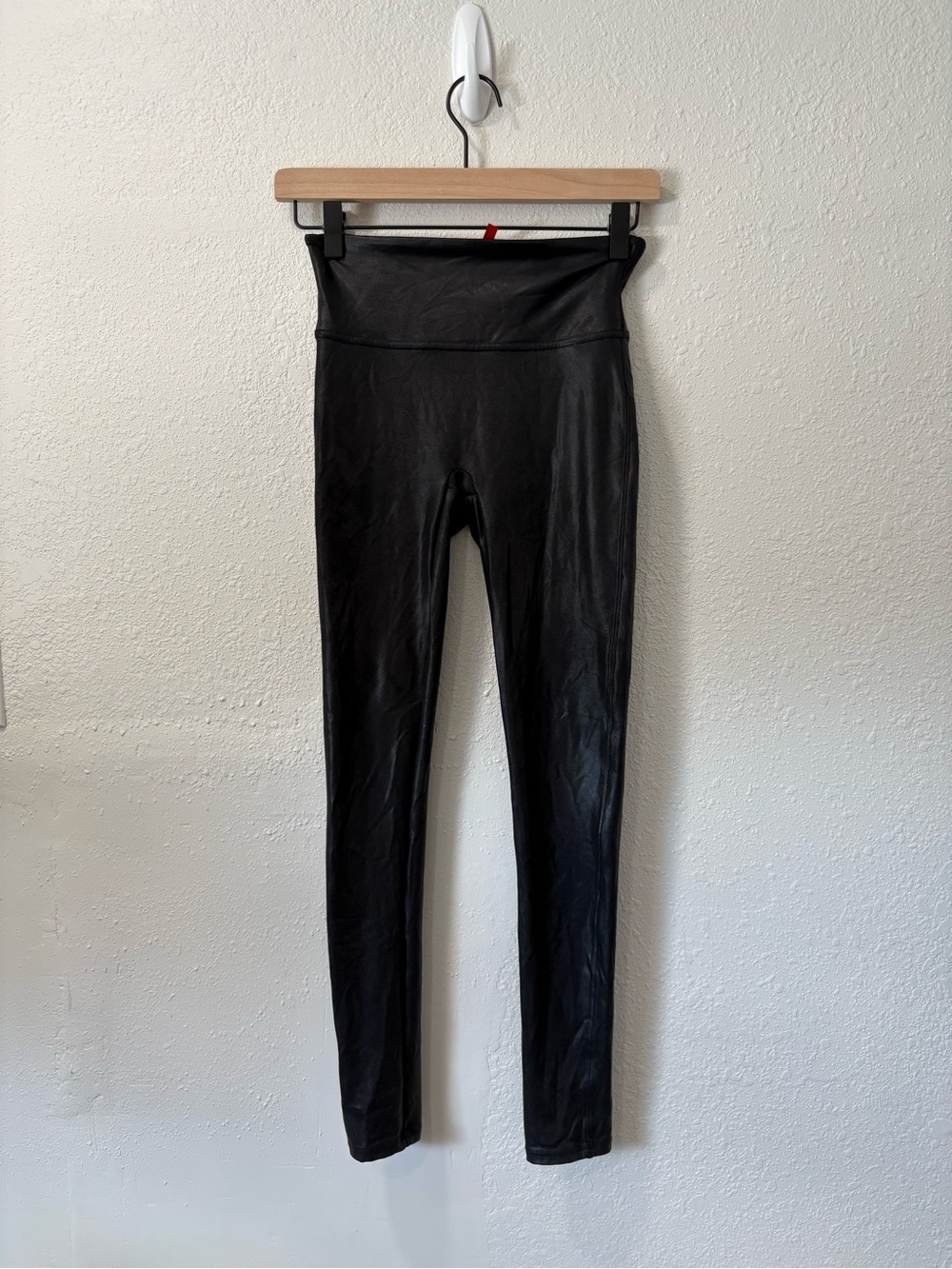 High-Waist Black Faux-Leather Leggings - Women